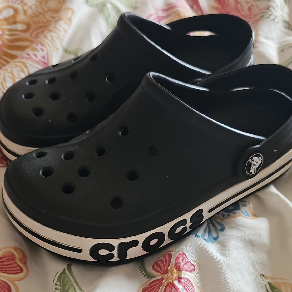 CROCS Black Sandals with Ventilation Holes